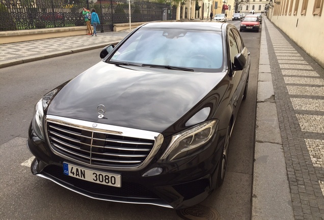 Mercedes-Benz S 63 AMG W222