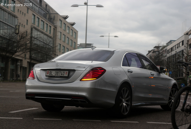 Mercedes-Benz S 65 AMG V222