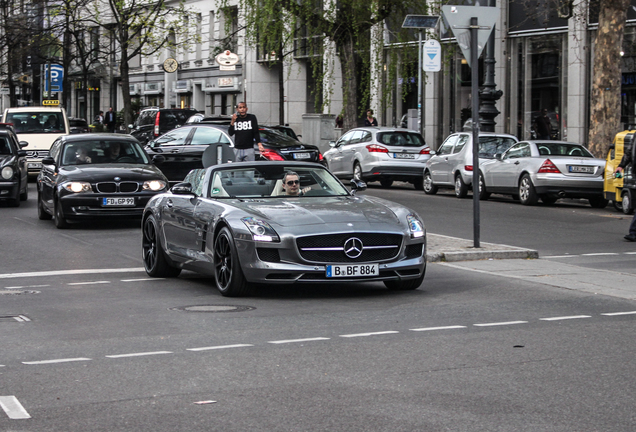 Mercedes-Benz SLS AMG GT Roadster