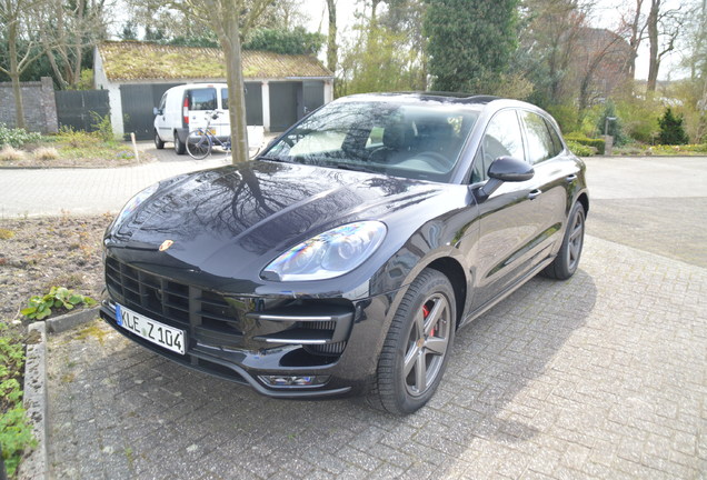 Porsche 95B Macan Turbo