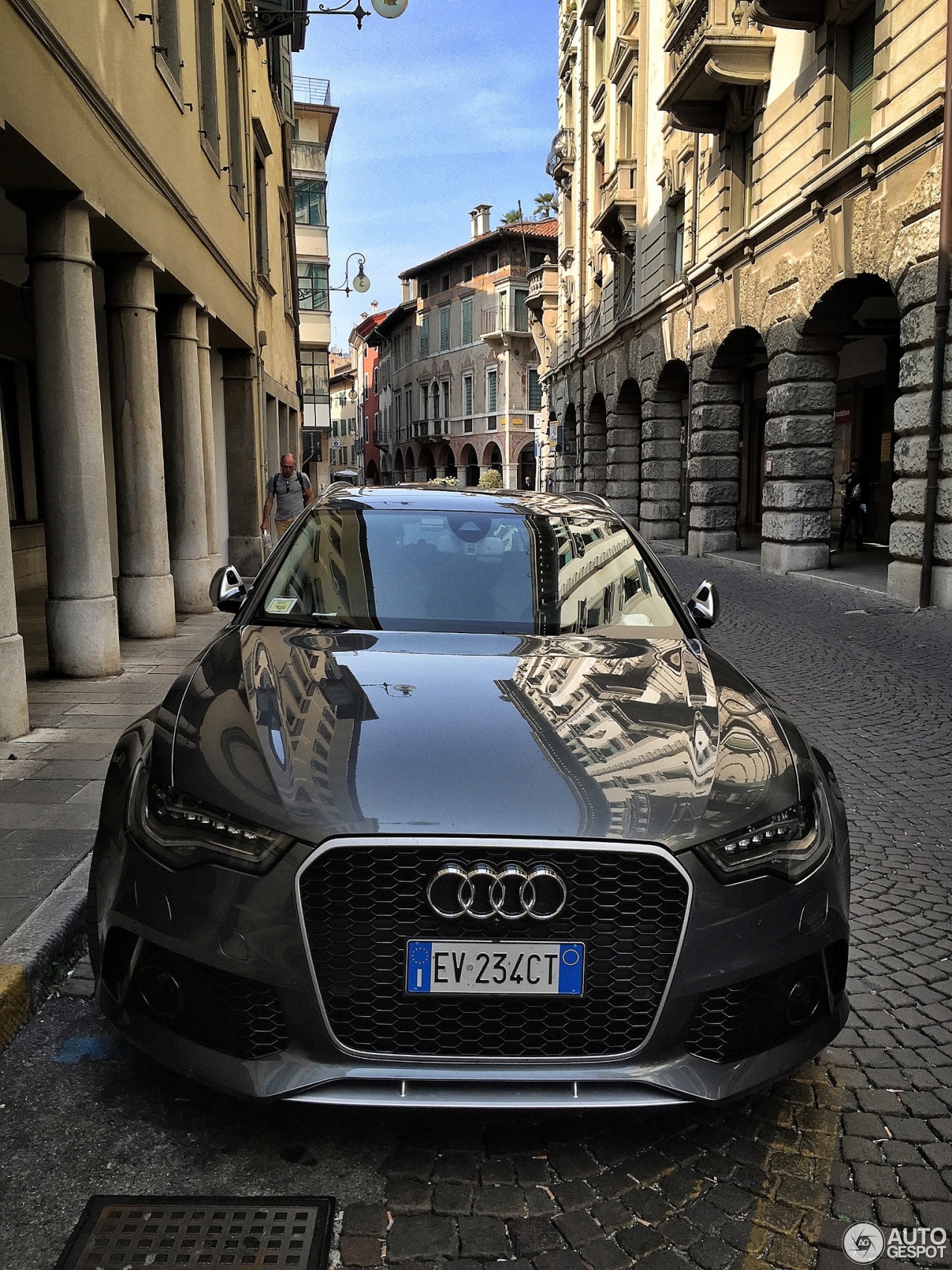 Audi RS6 Avant C7