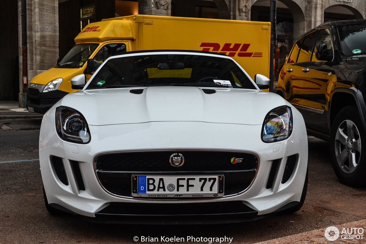 Jaguar F-TYPE S Convertible