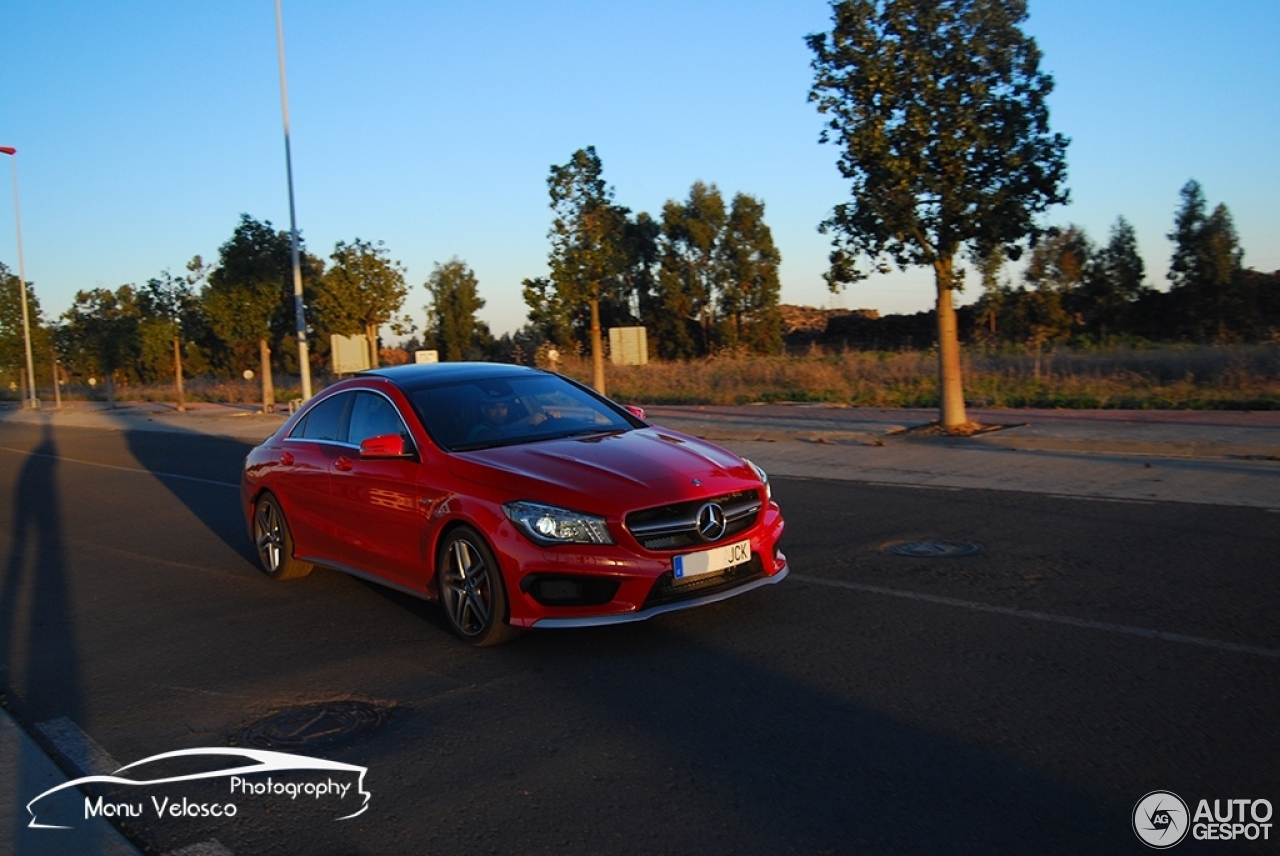 Mercedes-Benz CLA 45 AMG C117