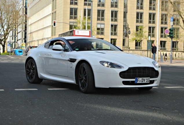 Aston Martin V8 Vantage N420