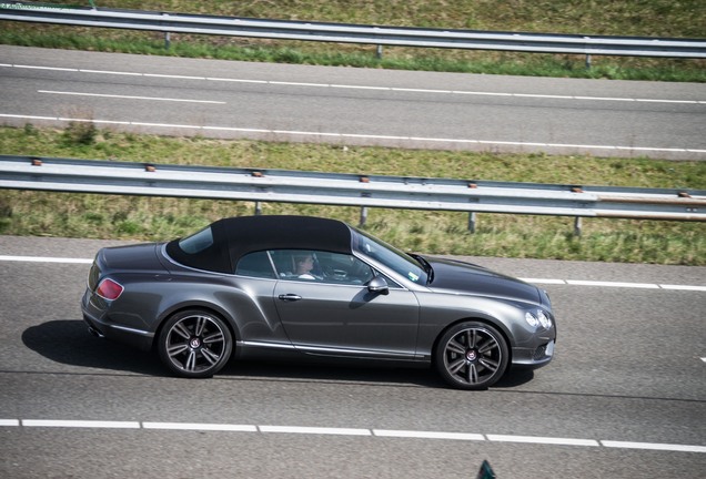 Bentley Continental GTC V8