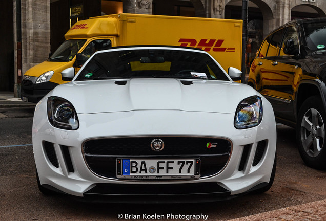 Jaguar F-TYPE S Convertible