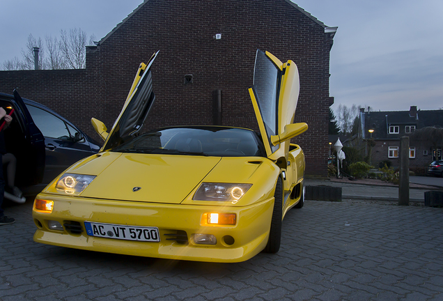 Lamborghini Diablo VT Roadster