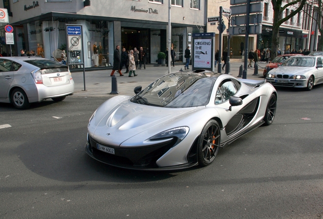 McLaren P1