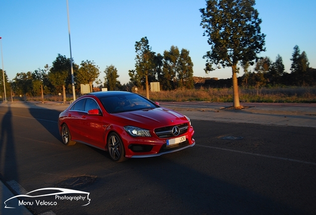 Mercedes-Benz CLA 45 AMG C117