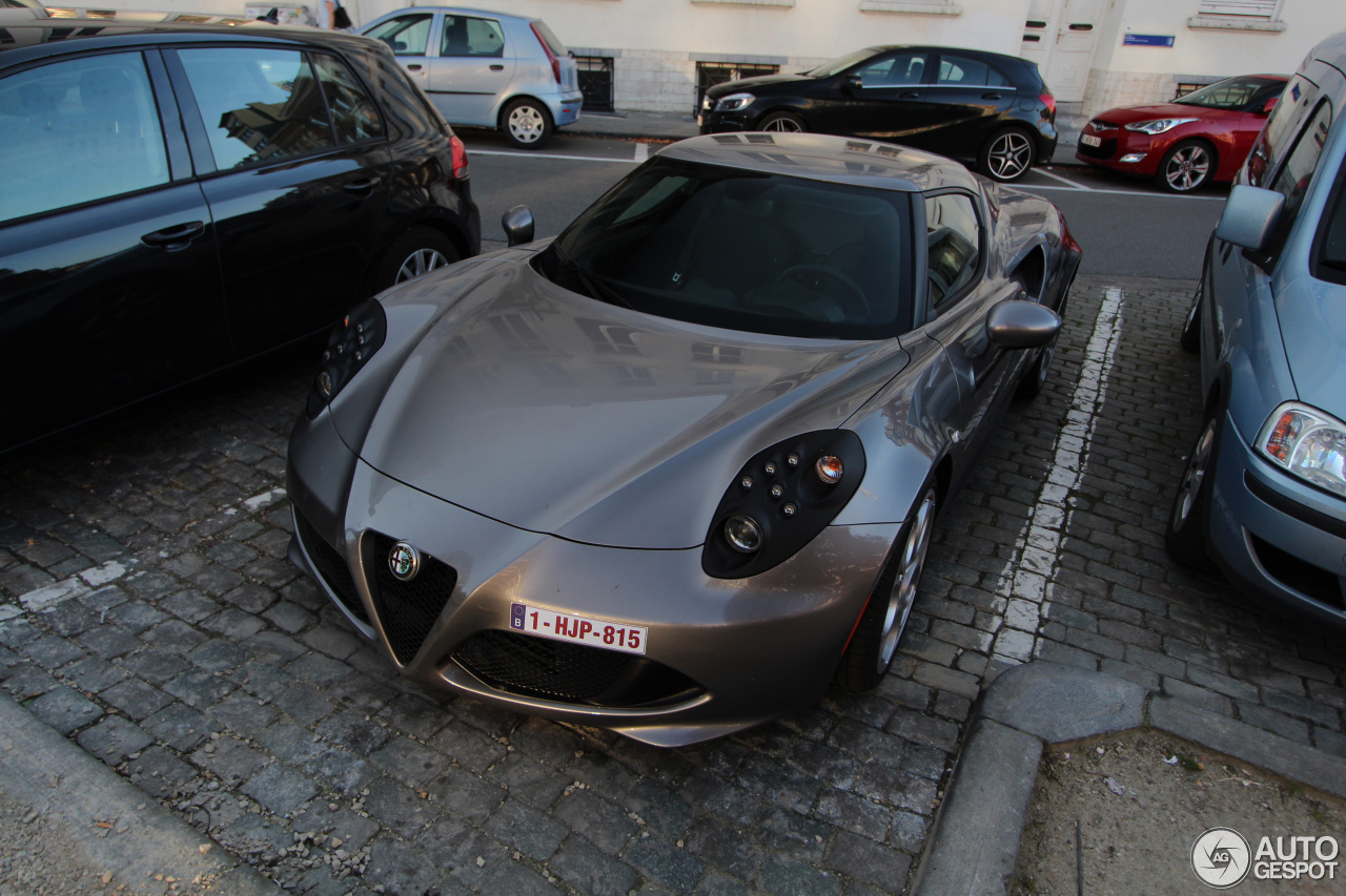 Alfa Romeo 4C Coupé