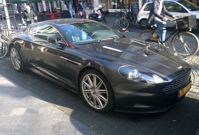 Aston Martin DBS