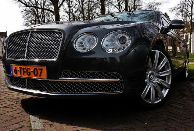 Bentley Flying Spur W12