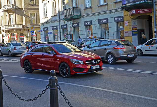 Mercedes-Benz CLA 45 AMG C117