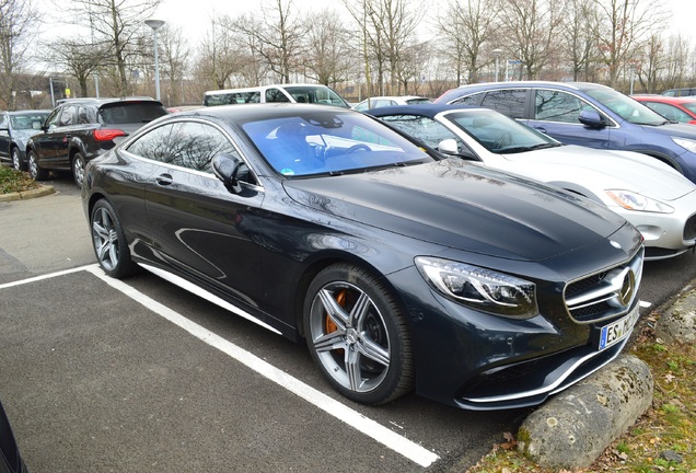 Mercedes-Benz S 63 AMG Coupé C217