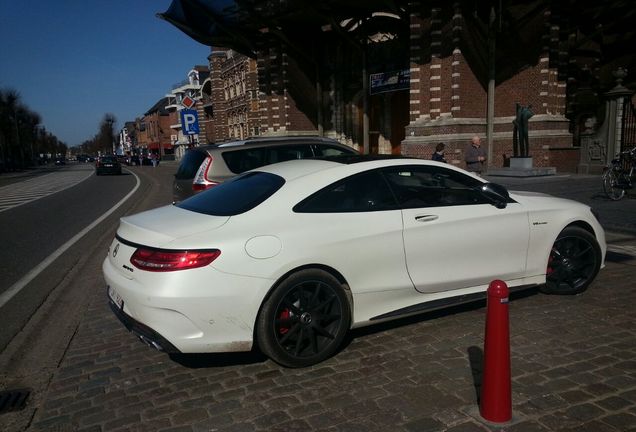 Mercedes-Benz S 63 AMG Coupé C217