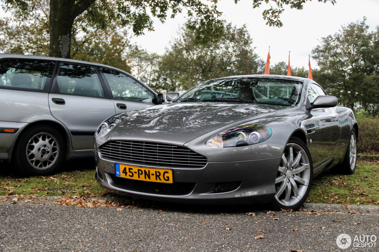 Aston Martin DB9