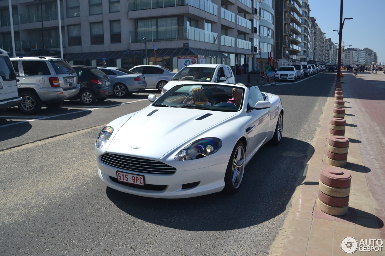 Aston Martin DB9 Volante