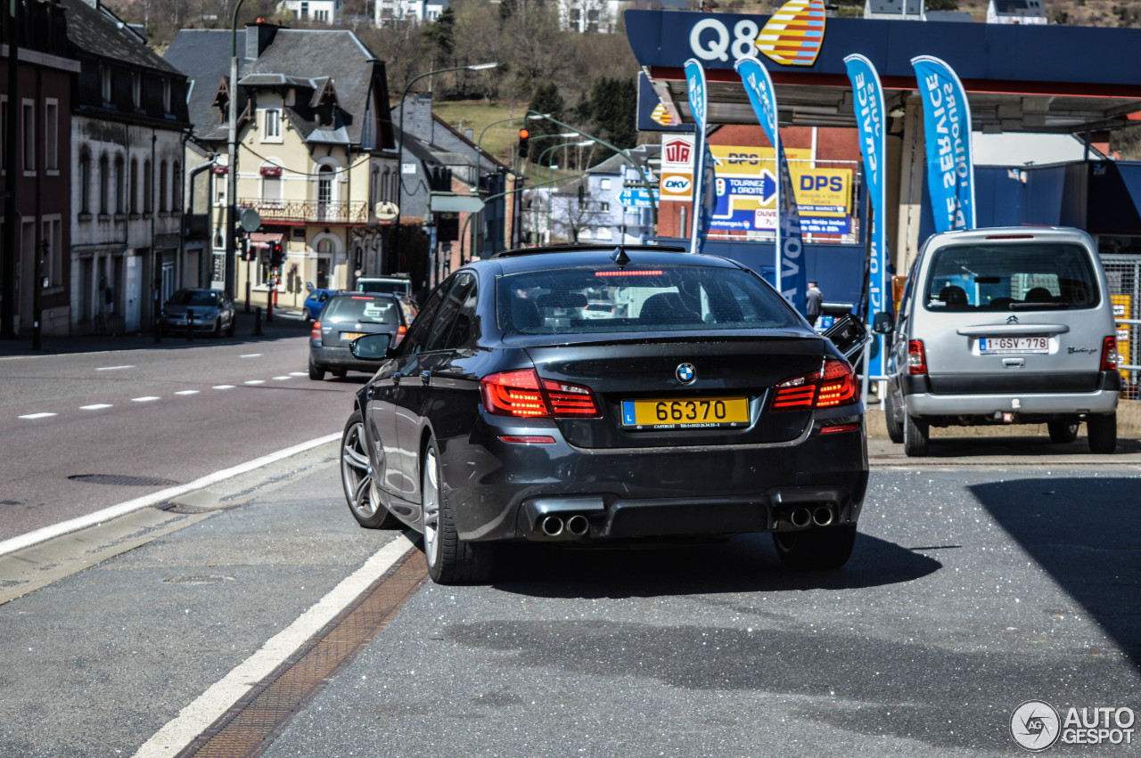 BMW M5 F10 2011