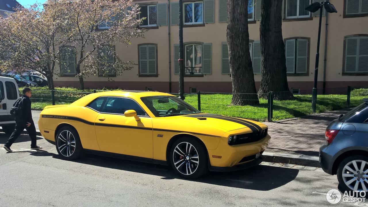 Dodge Challenger SRT-8 392 Yellow Jacket