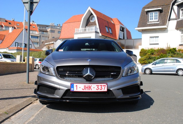 Mercedes-Benz A 45 AMG