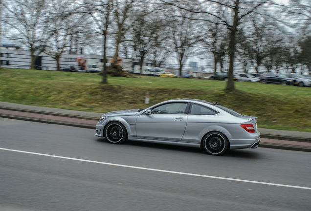 Mercedes-Benz C 63 AMG Coupé