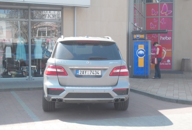 Mercedes-Benz ML 63 AMG W166