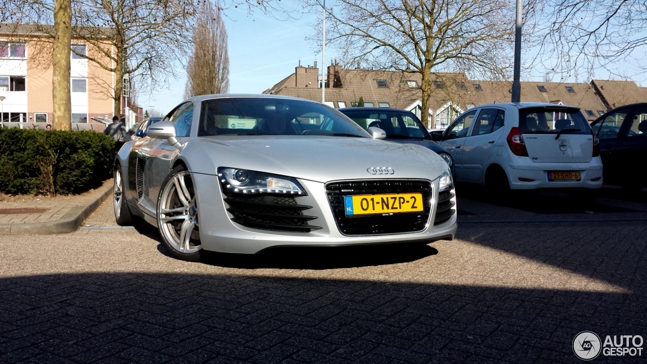 Audi R8