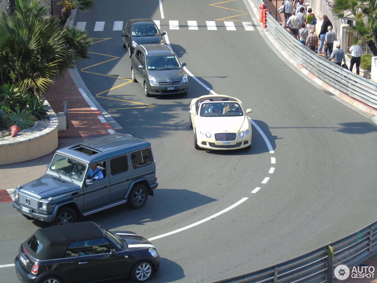 Bentley Continental GTC 2012