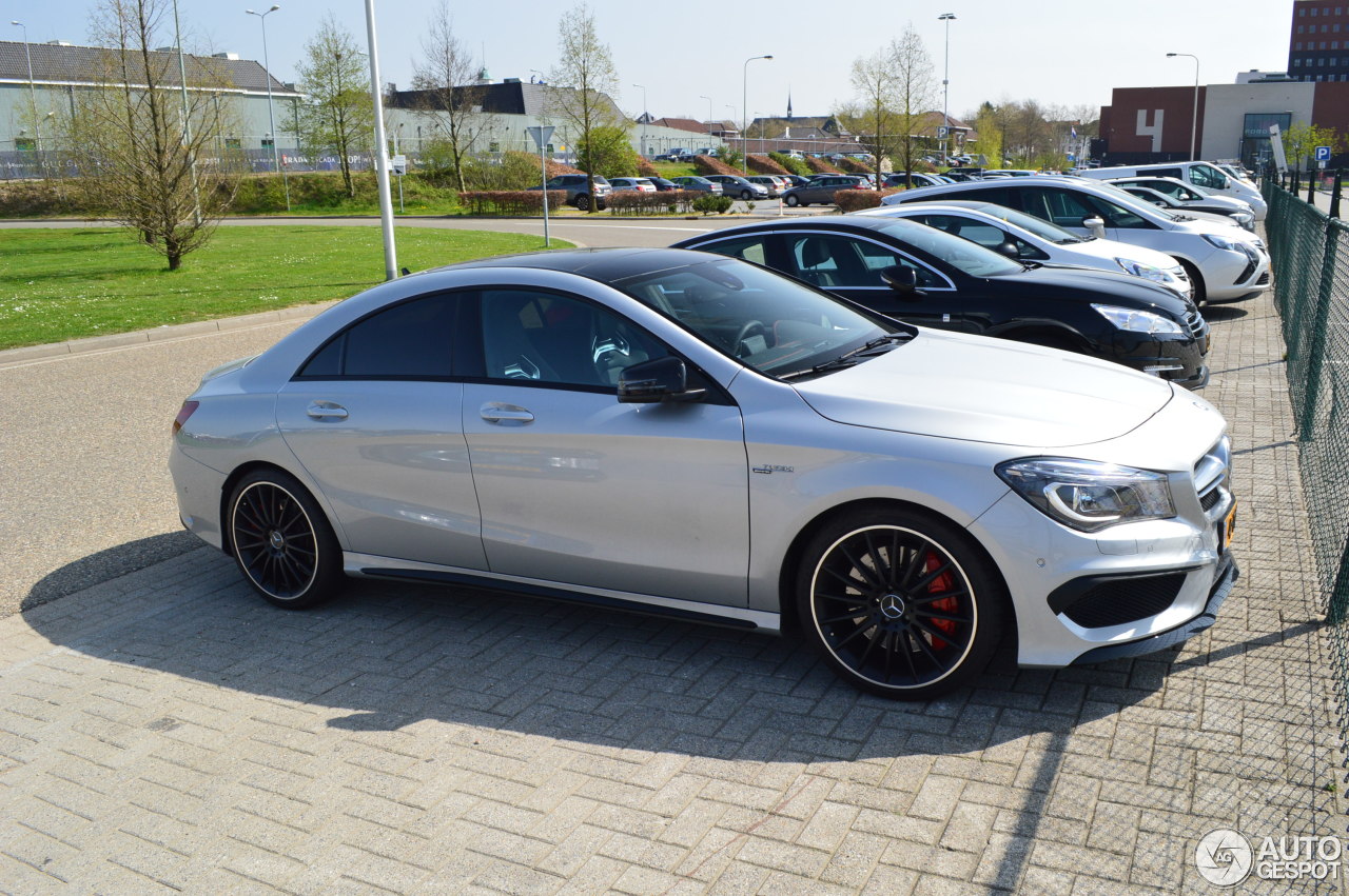 Mercedes-Benz CLA 45 AMG C117