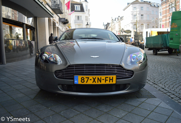 Aston Martin V8 Vantage Roadster