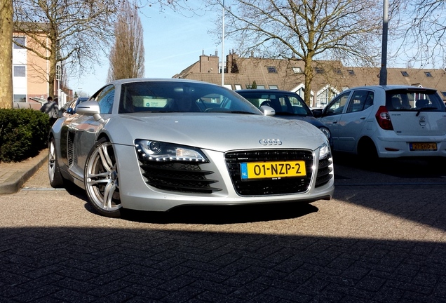 Audi R8