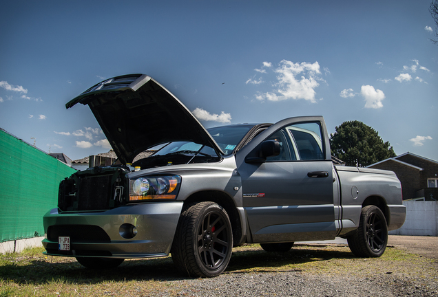 Dodge RAM SRT-10 Quad-Cab