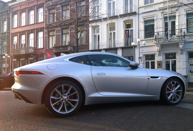 Jaguar F-TYPE S Coupé