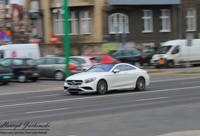 Mercedes-Benz S 63 AMG Coupé C217