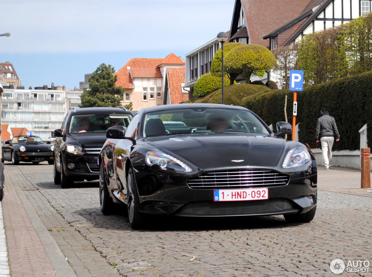 Aston Martin DB9 2013