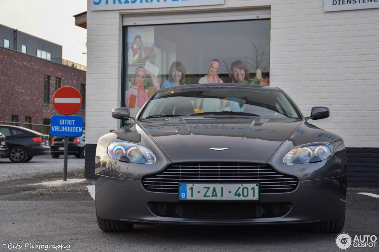 Aston Martin V8 Vantage