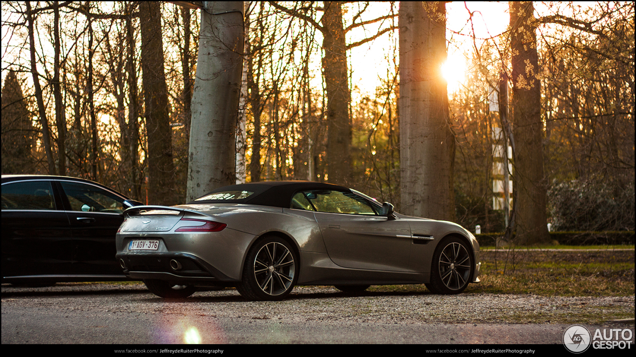 Aston Martin Vanquish Volante