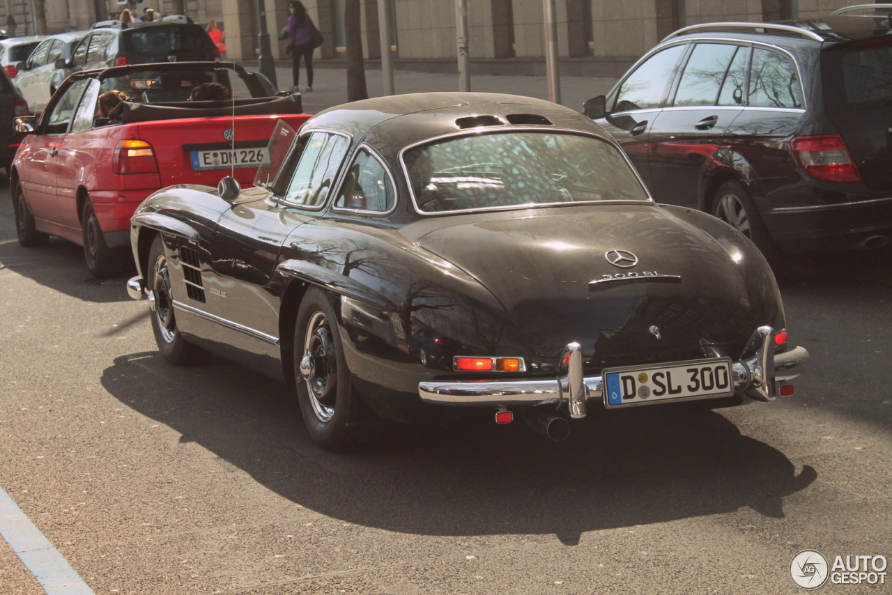 Mercedes-Benz 300SL Gullwing