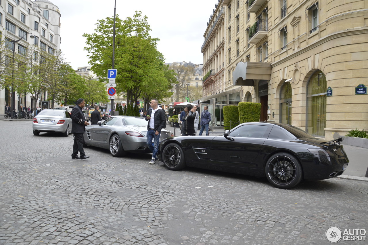 Mercedes-Benz SLS AMG