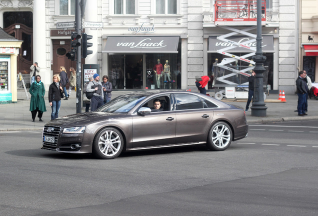 Audi S8 D4 2014