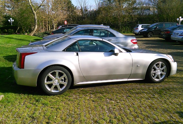 Cadillac XLR