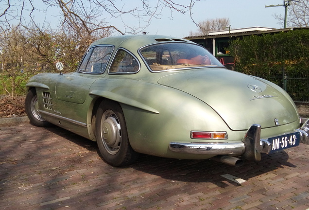 Mercedes-Benz 300SL Gullwing