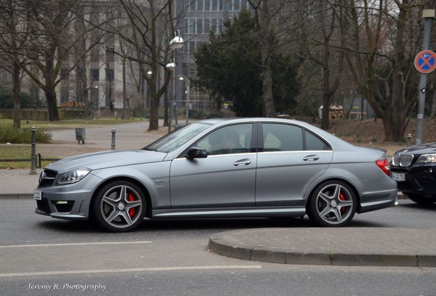 Mercedes-Benz C 63 AMG Edition 507