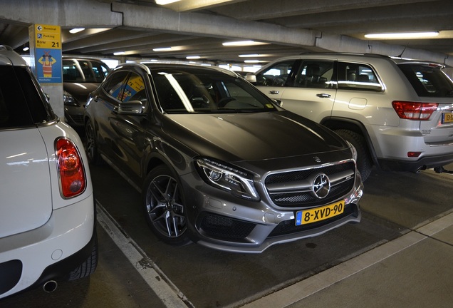 Mercedes-Benz GLA 45 AMG X156