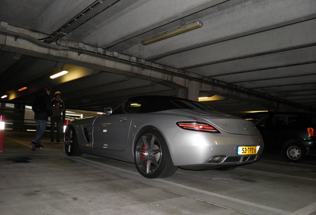 Mercedes-Benz SLS AMG Roadster