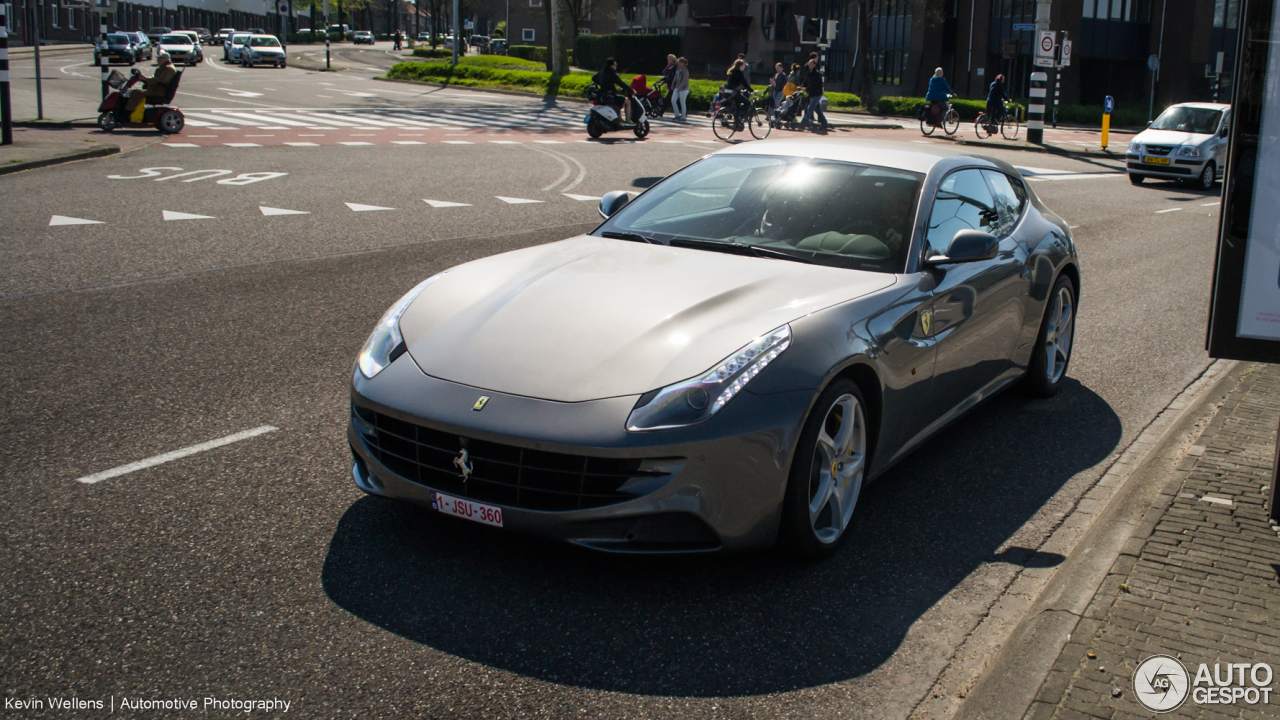 Ferrari FF