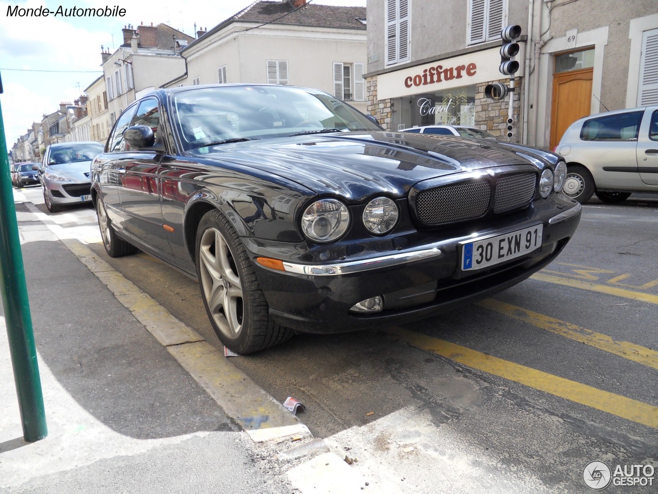 Jaguar XJR