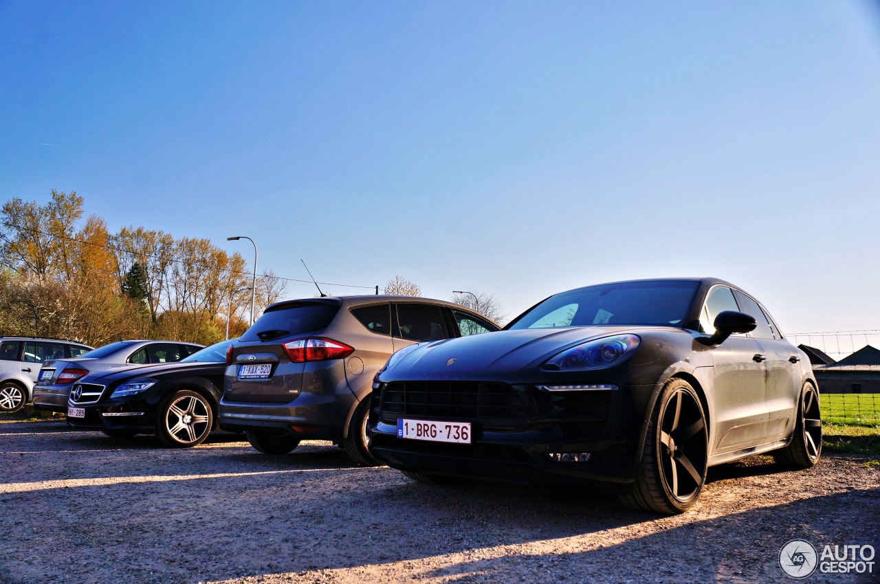 Mercedes-Benz CLS 63 AMG X218 Shooting Brake