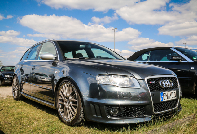 Audi RS4 Avant B7