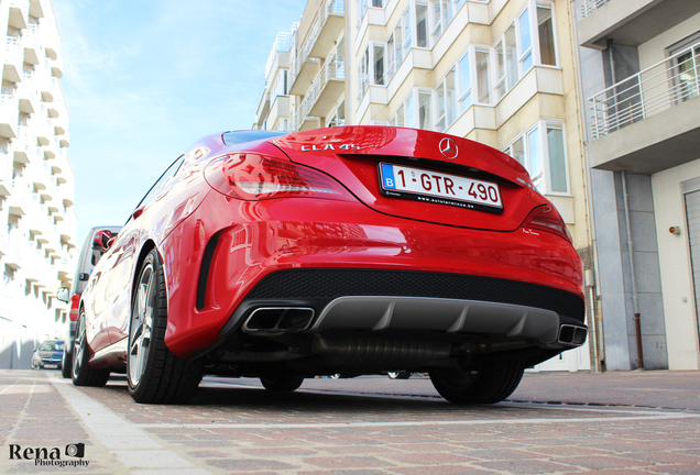 Mercedes-Benz CLA 45 AMG C117